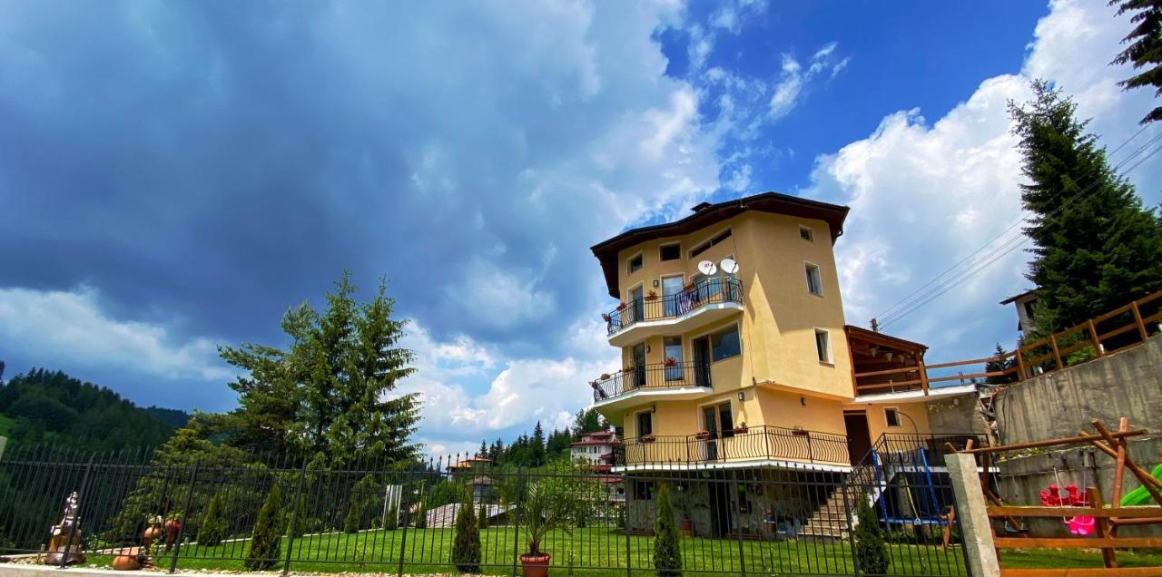 House Proctor Apartment Stoykite ภายนอก รูปภาพ